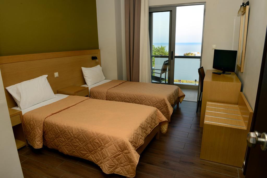 Ionion Hotel Kyparissia Camera foto