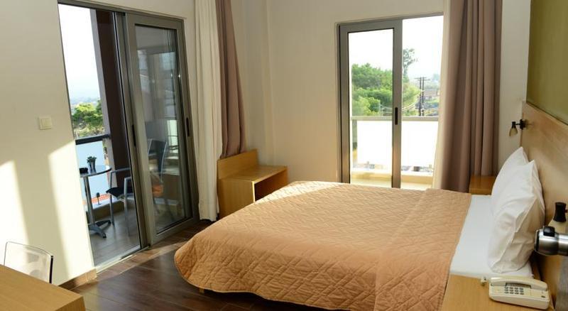 Ionion Hotel Kyparissia Esterno foto