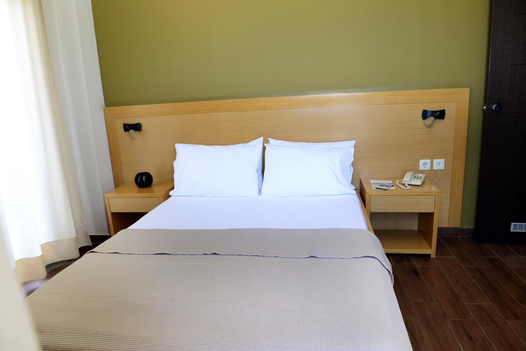 Ionion Hotel Kyparissia Camera foto